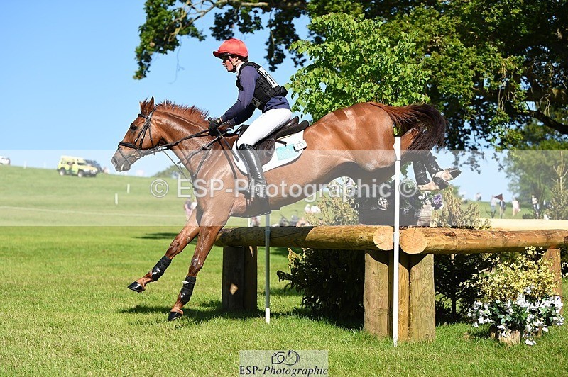 230527-164900-13339 - 113-I'M_A_WONDER-Rosie_Fry-XC