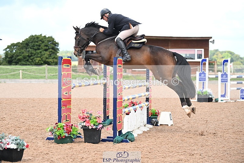 240912A-111817-00538 - Cls 2 Snr Newcomers