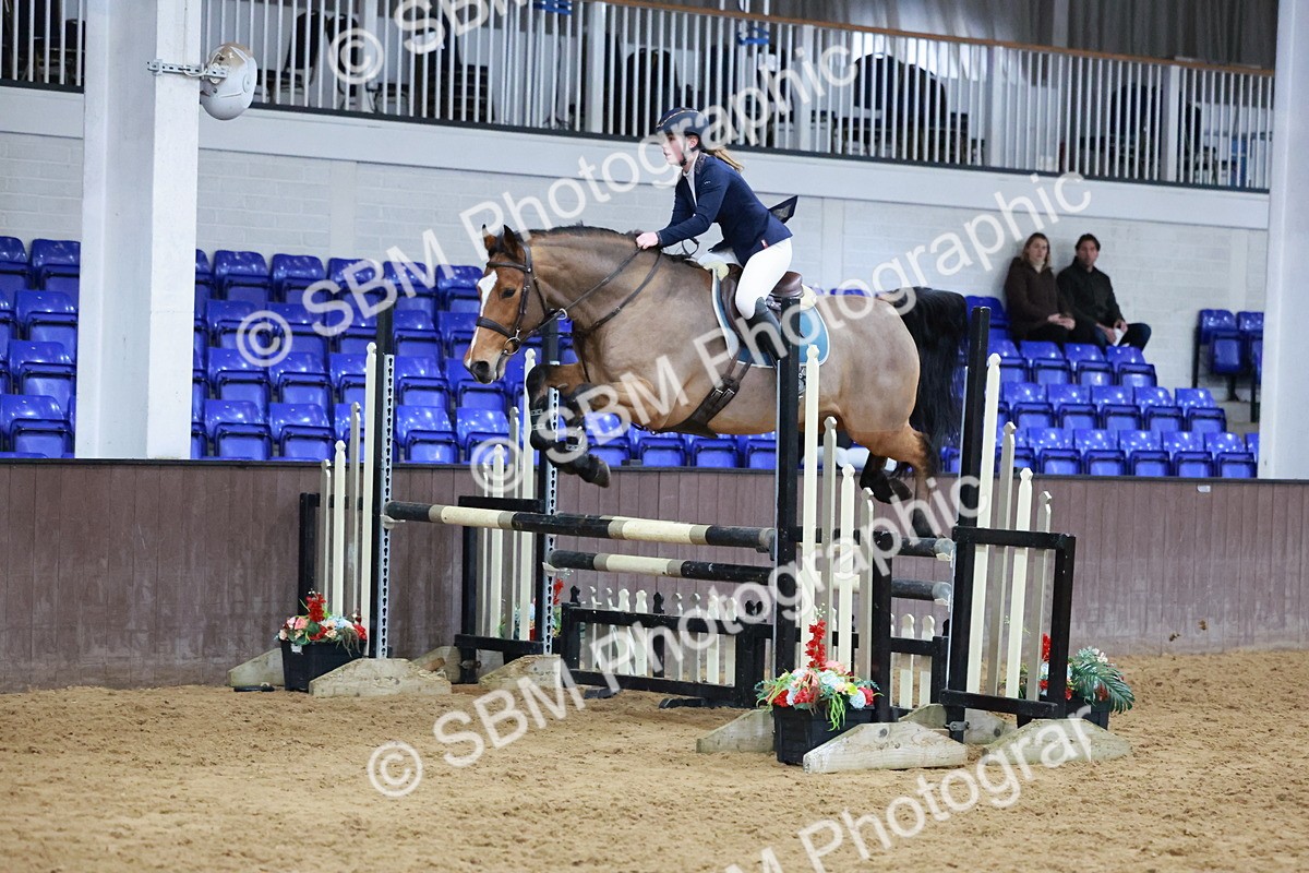 SBM_007716 - Class 24 - Nupafeed Supplements Senior Discovery/ 1m Open