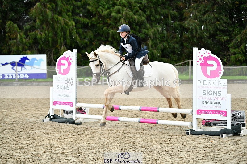 251004A-110907-00549 - Classes 4 & 5 50cm