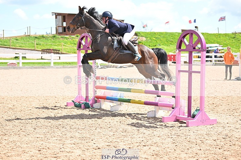 240504A-134334-02100 - Cls 20 & 21 Club & Schools 1m