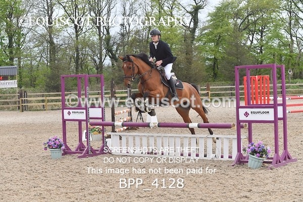 BPP_4128 - CLASS 12 SAT Club 80cms Open