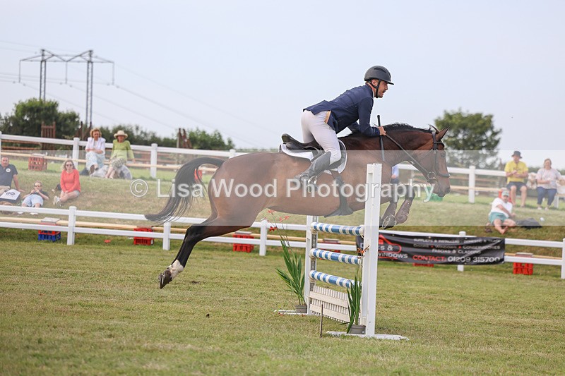 3E7A1013 - Class D: Showjumping Senior Newcomers/1.10m open