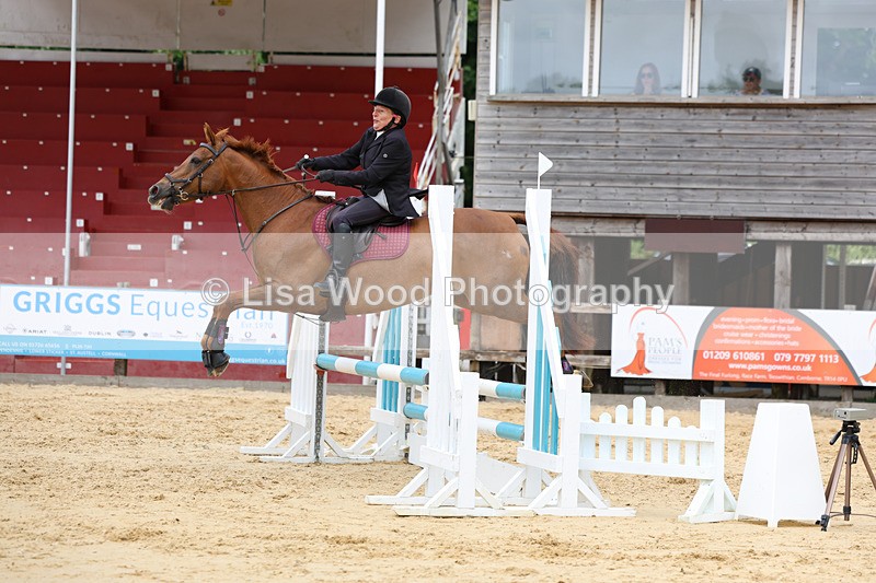 3E7A5018 - Class 9: 80cm Senior