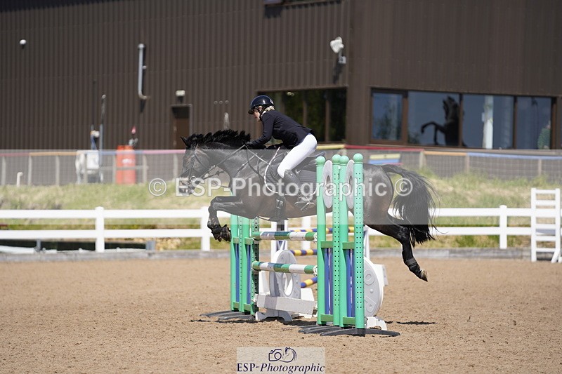 230527A-143410-04690 - Cls 23 1.05m Amateur Quali