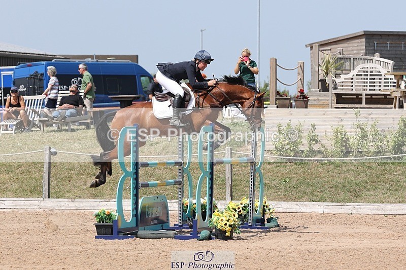 250725-143125-03329 - Cls 3 Snr Foxhunter