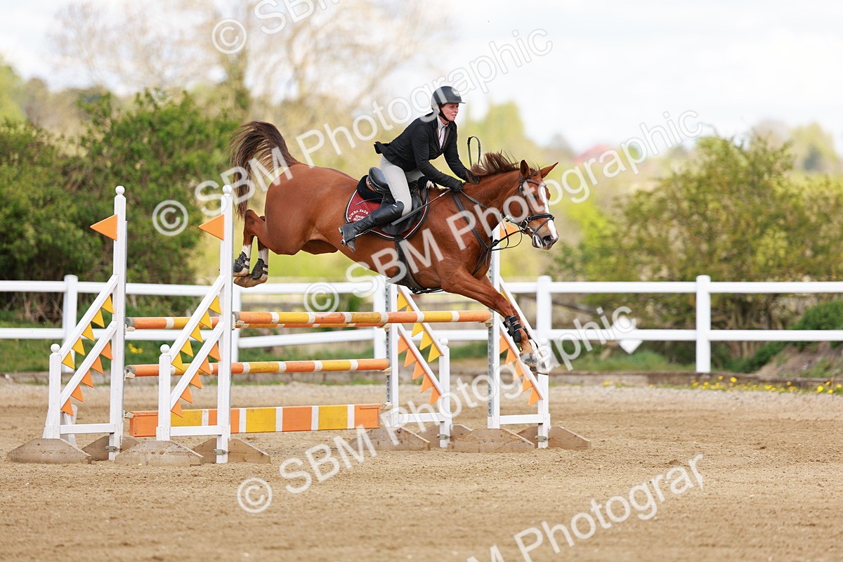 SBM_001855 - Class 4 - Senior Newcomers - 1.10m