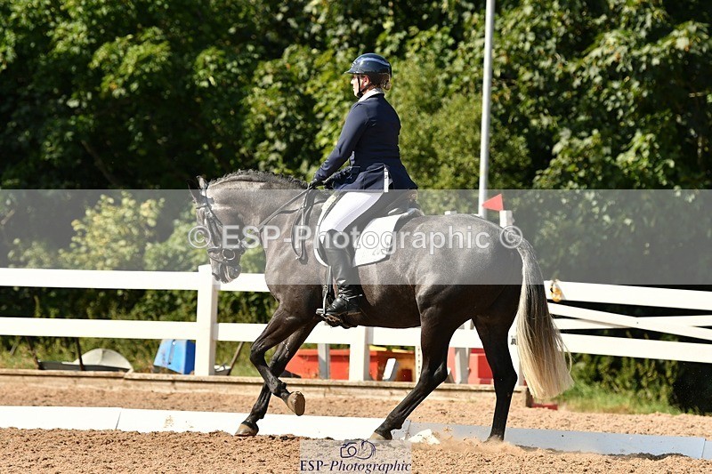 250817-160546-11468 - 206-Mel.NorthwoodBarnridge.Flying.Solo