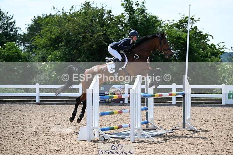 240605A-143821-00775 - Cls 4 Newcomers and 1.10m Open