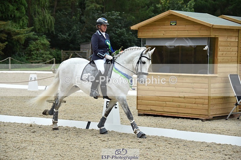 230813-182138-08860 - Medium Silver Presentations