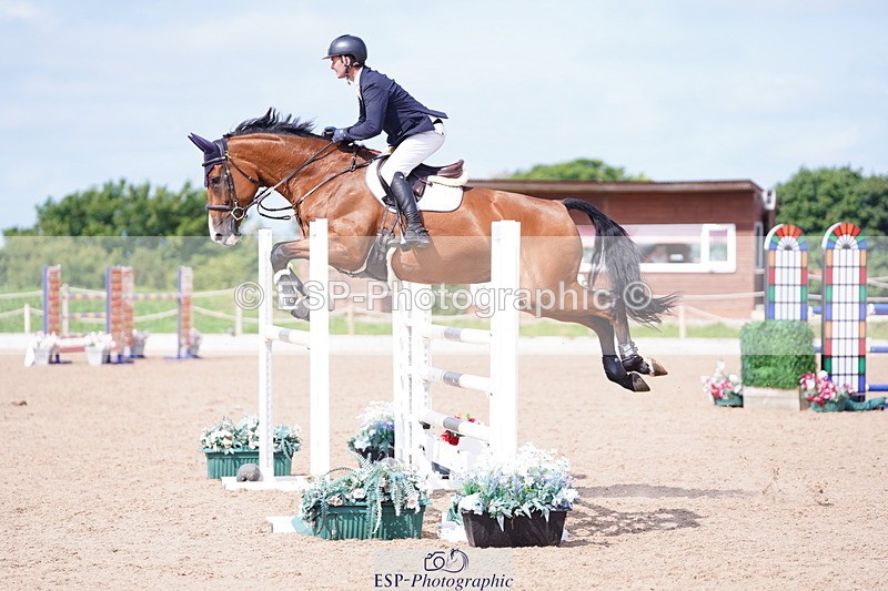 240802A-102854-03602 - Cls 15 Foxhunter