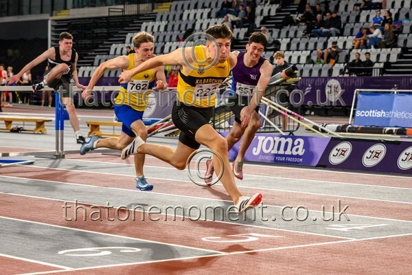 SenInd26-918265 - Track Male Set One