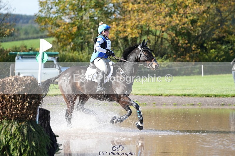 251024A-120313-08592 - B-108-Zoe.Boyles