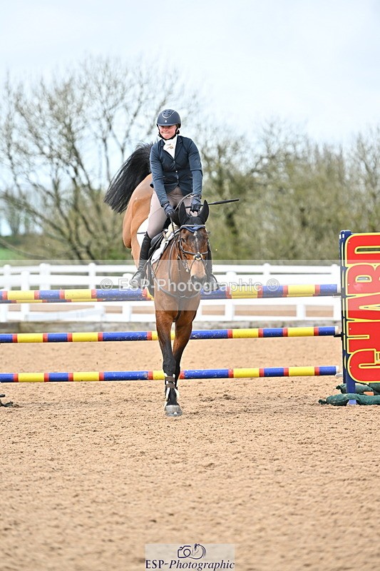 240501A-143936-01108 - Cls 8 Snr Foxhunter and 1.20m Open