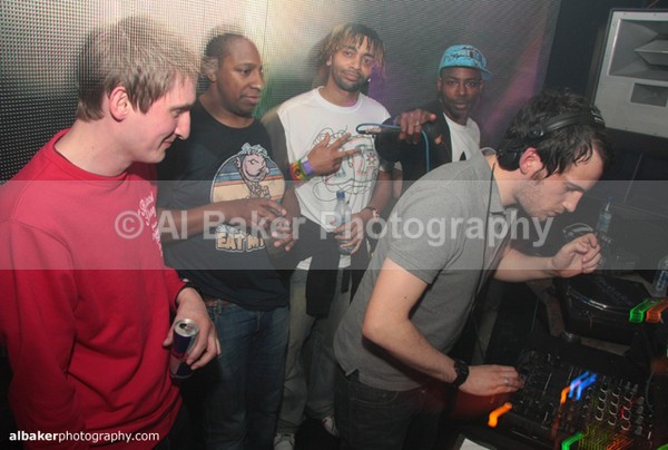 commix marky sappo - Heavy Hitterz: (A - L)