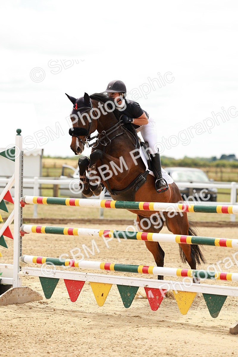 SBM_018963 - Class 21 - Senior Newcomers Championship 2d Rd