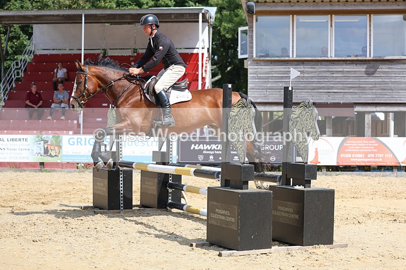 3E7A3727 - Class 4: Senior British Novice/90cm open