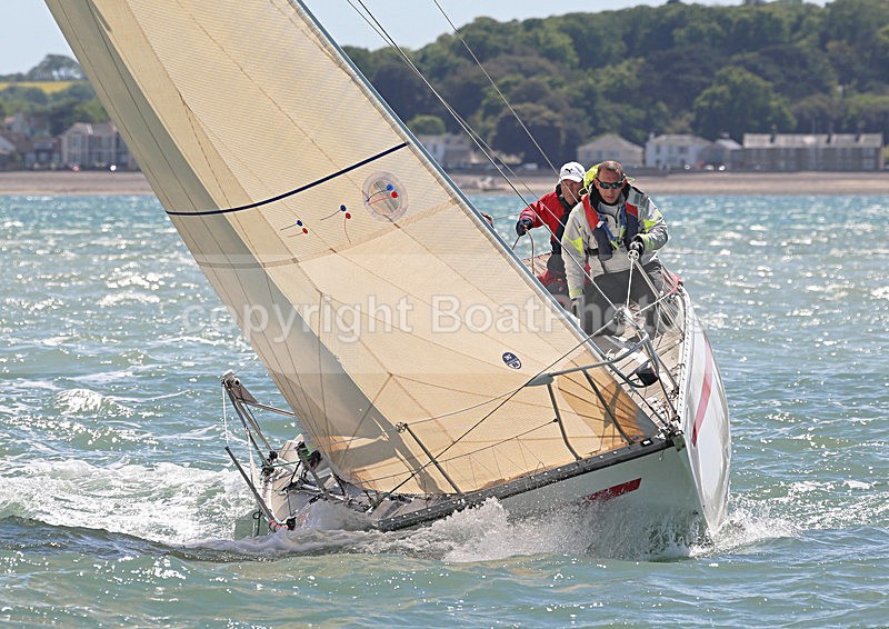 130601 GBR6614T WT7A0950 - ROUND THE ISLAND RACE - 1st June 2013
