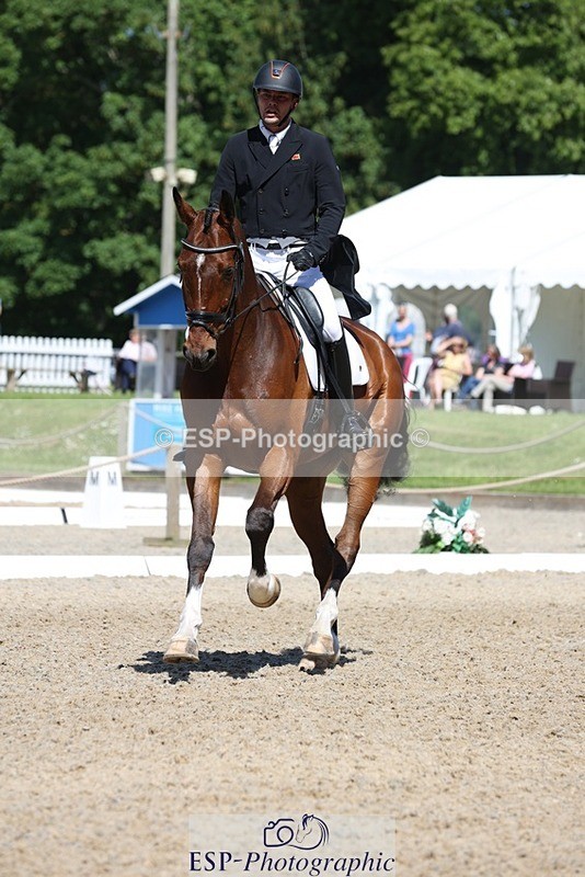 230526-105544-05343 - 365-BWE_NEWTON_DE_JASPER-Adam_Harvey-WEDTrotUp+DR