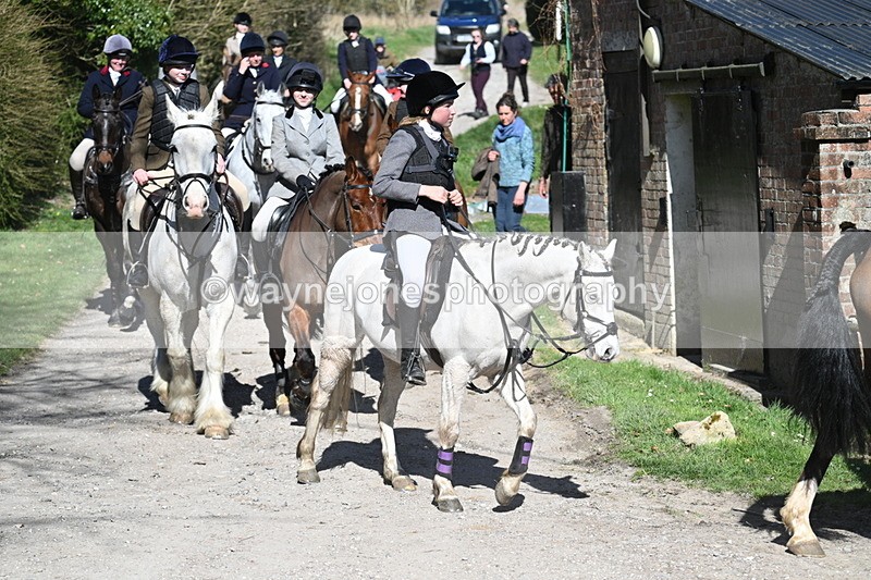 WJ7_9745 - Home for hunt tea !