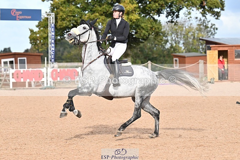 251005-100116-02654 - Cls 15 Foxhunter and 1.20m