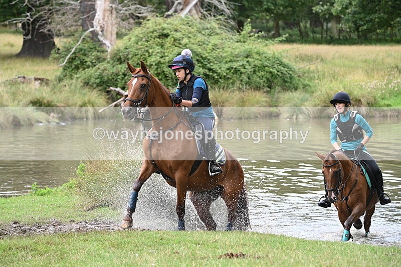 WJ7_3738 - Time at Water 12:15 to 12:50