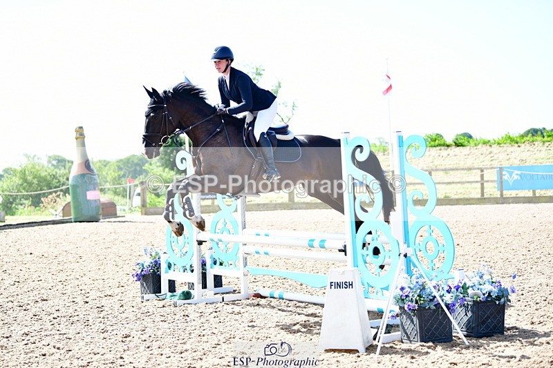 240525A-100659-04914 - Cls 21 British Novice and 90cm Open