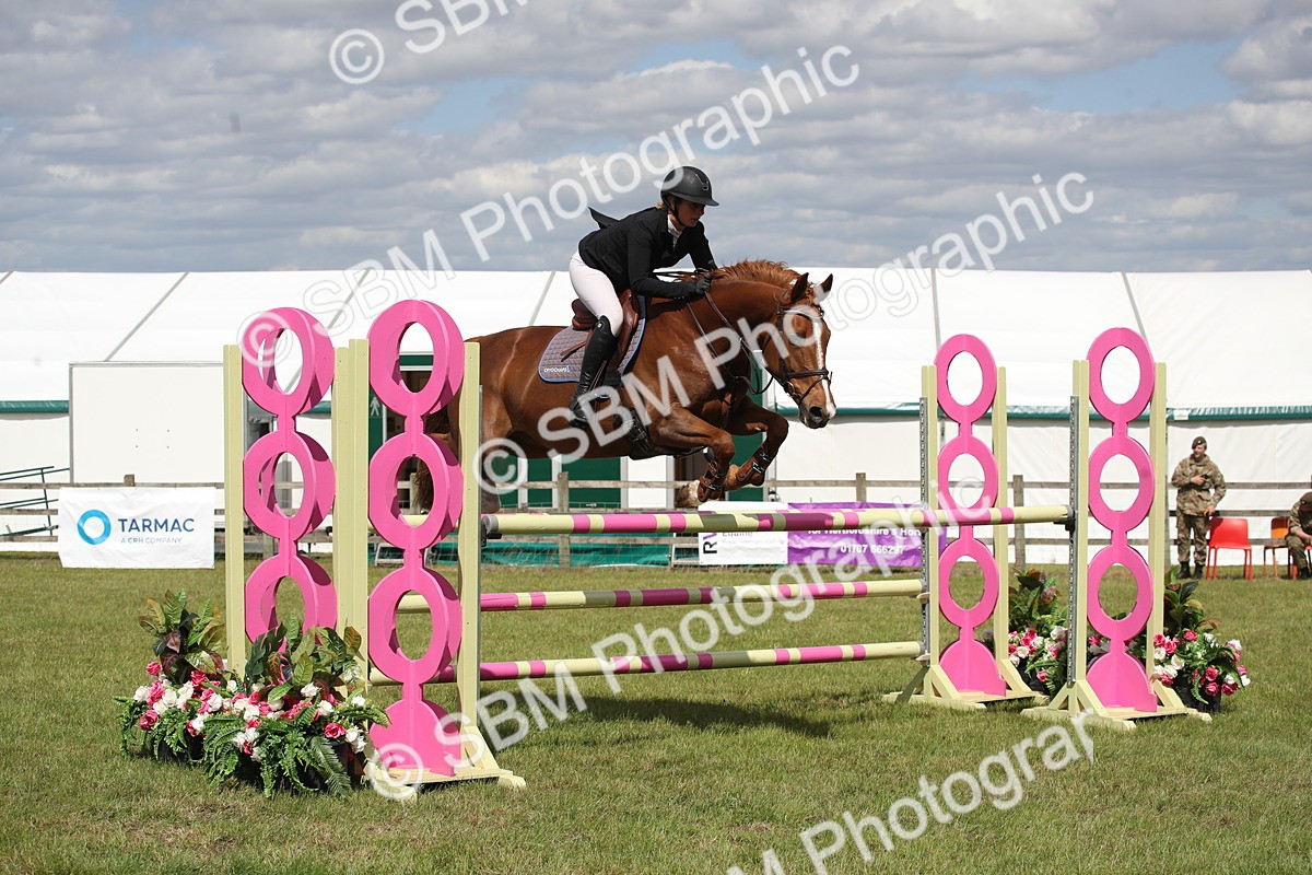 SBM_17481 - Class 208 - Senior Foxhunter 1.20m Open
