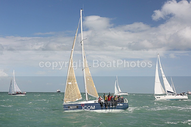 160702 COOL BLUE - GBR2907R - ROUND THE ISLAND Y92A3221 - ROUND THE ISLAND 2016