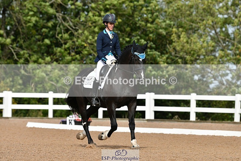 250906-102941-00633 - 045-Alys.MatraversJannick