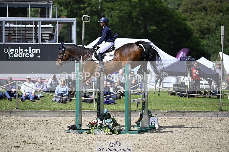 250525A-154300-18339 - C-281-Holly.Morris-NADIR.DE.LEAU