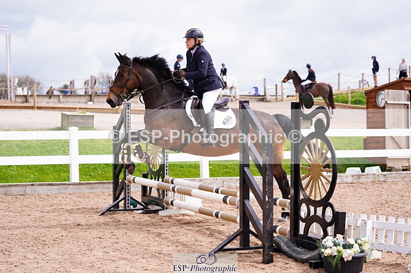 240506A-143458-09546 - Cls 17 Club 60cm