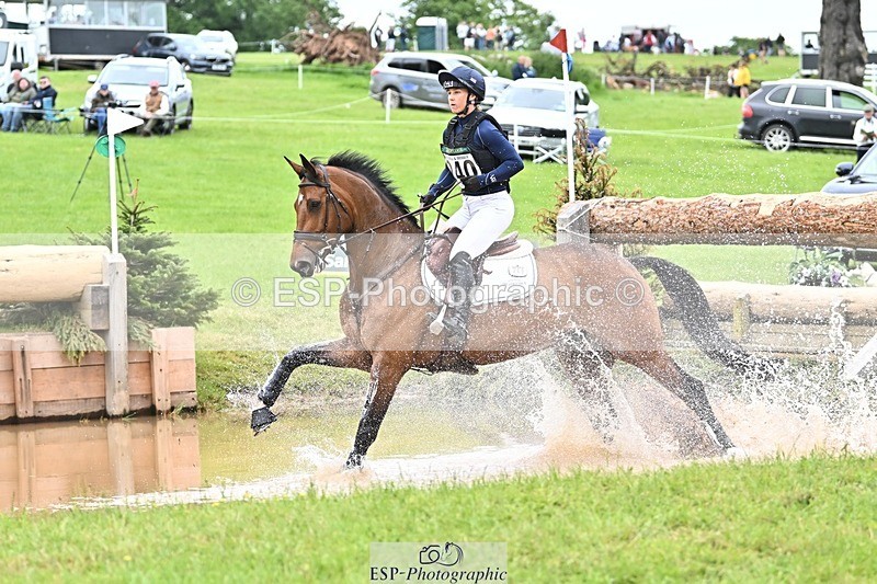 240525-160648-17445 - 240-KINDA_CORVETTE-Dani_Evans