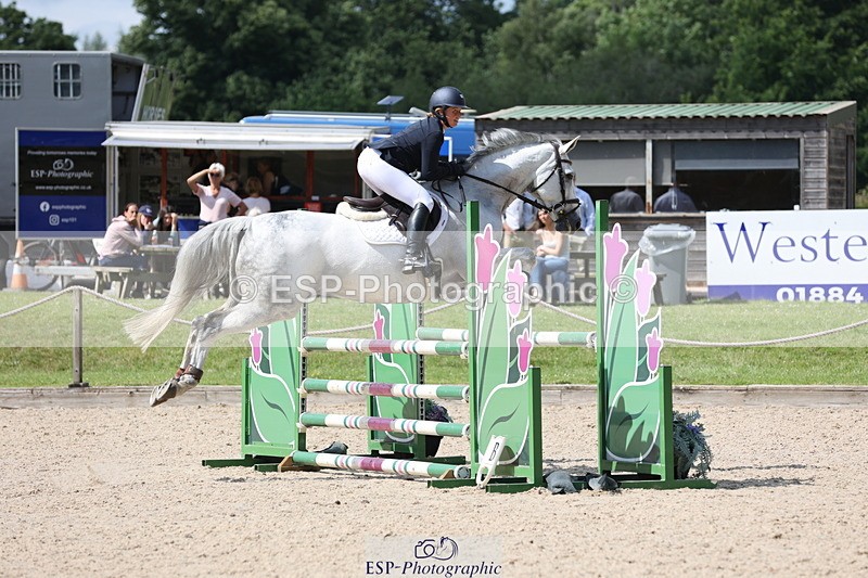 250614A-153354-08042 - Cls 30 1.05m Amateur Q and Open