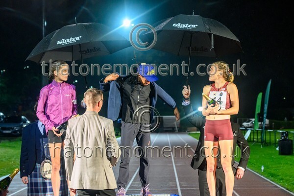 Monument25-910897 - Set Six