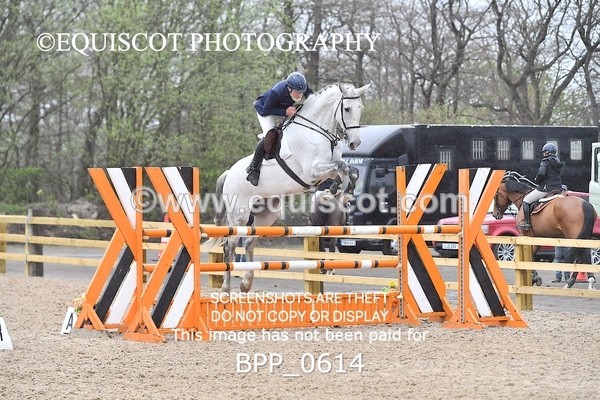BPP_0614 - CLASS 6 FRI Senior Foxhunter/ 1.20m Open