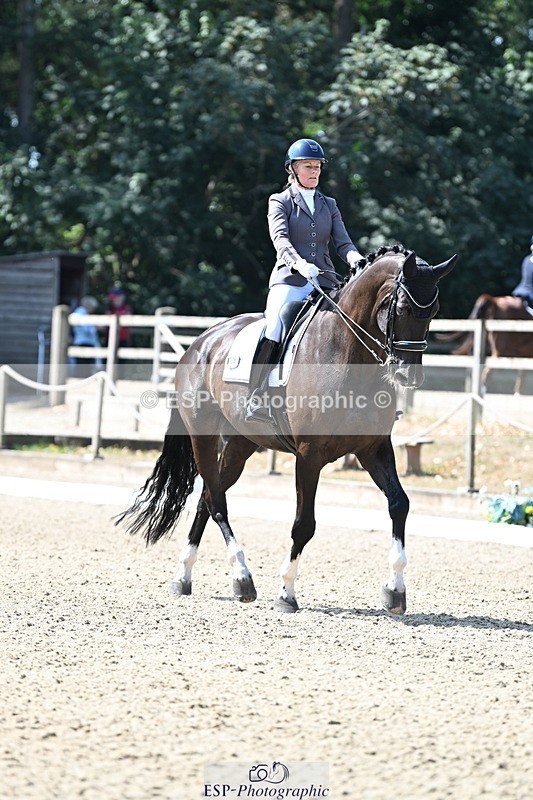 250810A-112810-05946 - 119-Lucy.BakerLast.Dancer