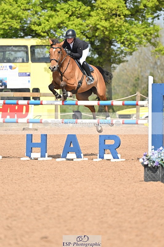 240512A-103330-17297 - Cls 48 National 1.30m Open