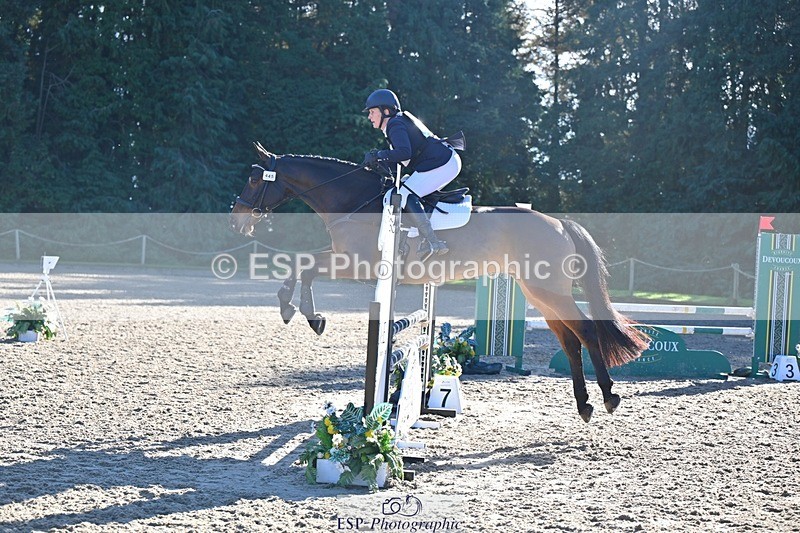 241027-105110-16487 - 445-Danielle.Burnford-ULTRA.LIGHT