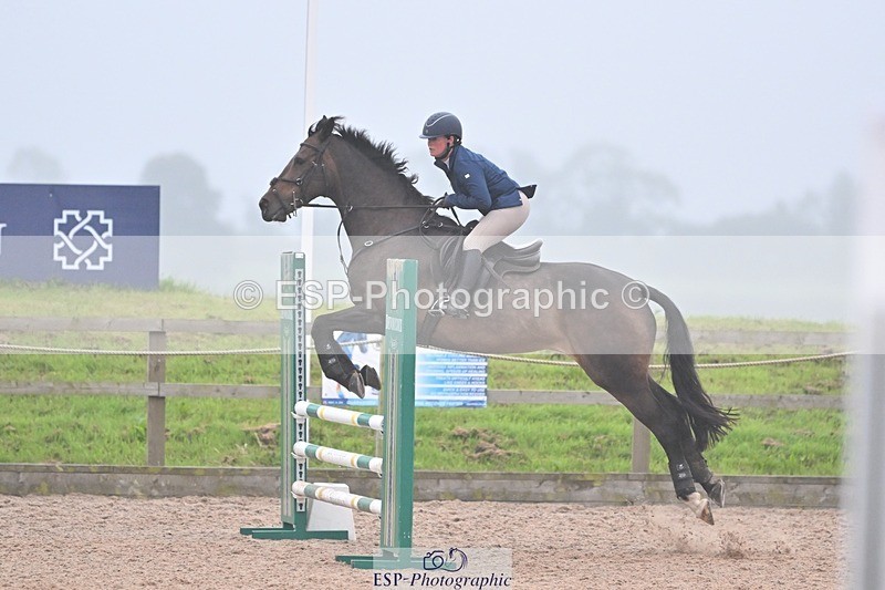 240813-191601-00868 - Classes 7 A&B 90cm