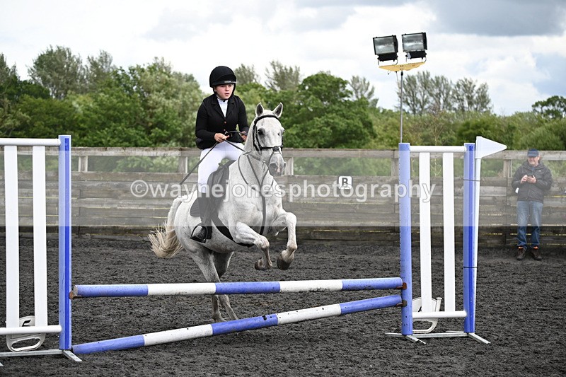 WJ6_0155 - Class 13 Novice 60cm