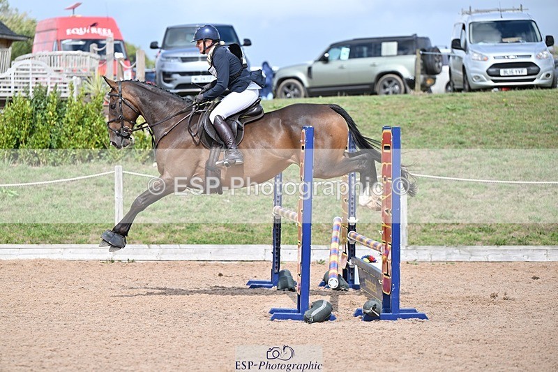 250831-134055-10057 - N-654-Georgina.Symes