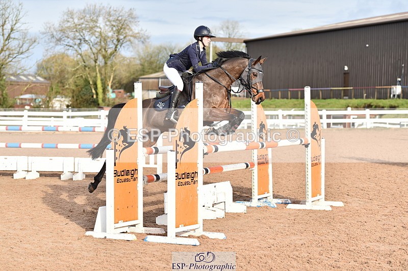 231203A-121900-01129 - Cls 6+7 BS 1.15m and 1.20m Open