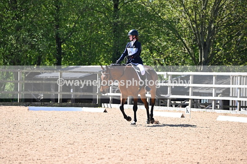 WJ6_8594 - Class 2 time 11:17 to 11:32