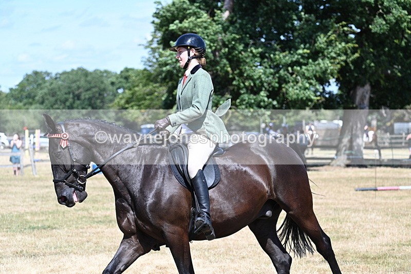 WJ7_3616 - Class 8 Ridden Veterans