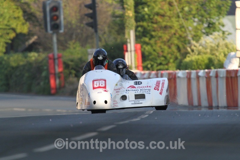 IMG_5604 - Thursday Practice - TT 2013 Side Car