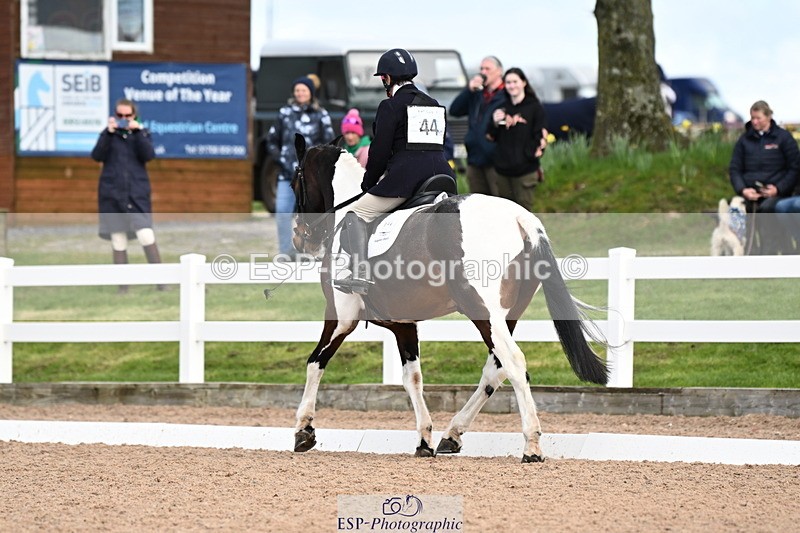 240324A-125921-02759 - Novice 27, 12.30 to 13.50