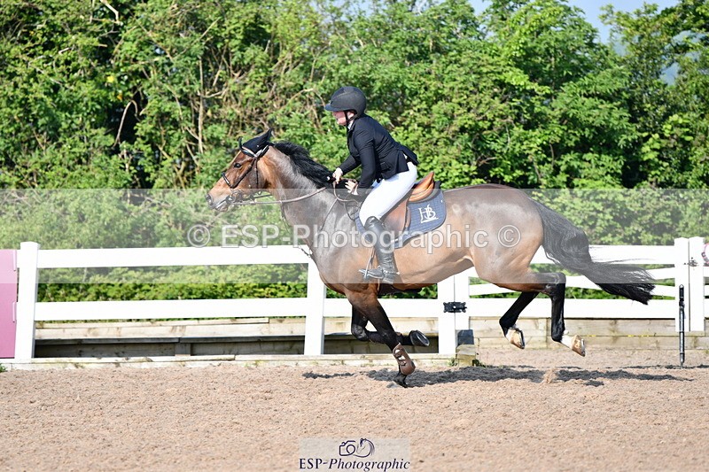 240512A-091430-17116 - Cls 39 British Novice and 90cm Open