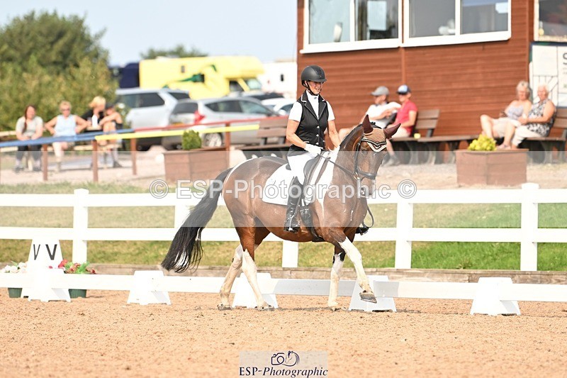 250816-154210-06234 - 123-Lorraine.MorrisLissyegan.Coloured.Lady