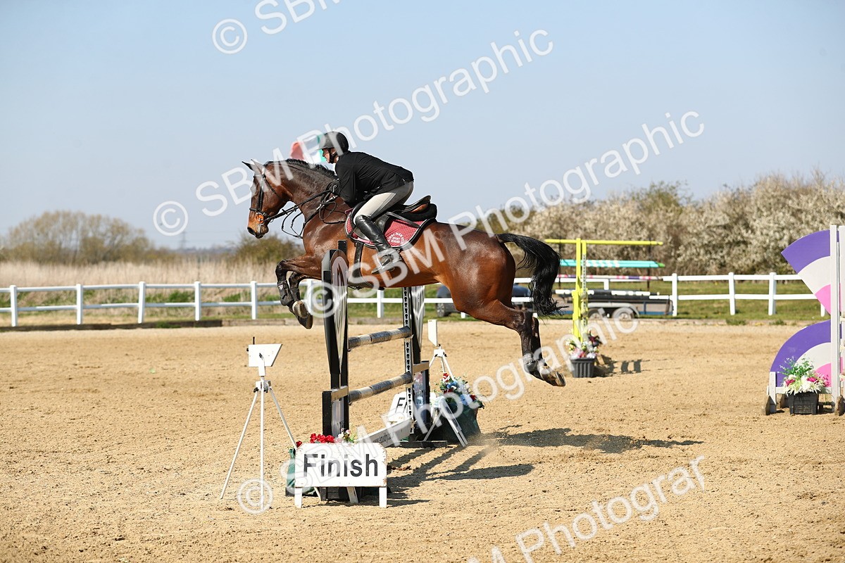 SBM_001140 - Class 4 - Senior Newcomers - 1.10m